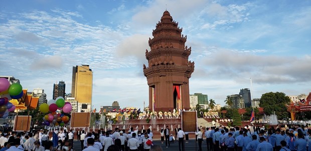 Message de félicitations pour la Fête nationale du Cambodge